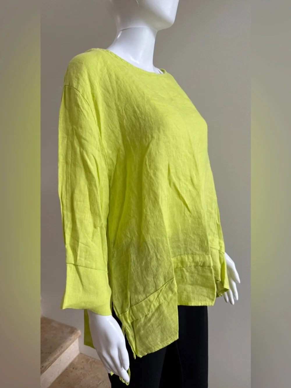 DEVITALIA Linen Ruffle Top Tunic, One Size - Picture 3 of 7